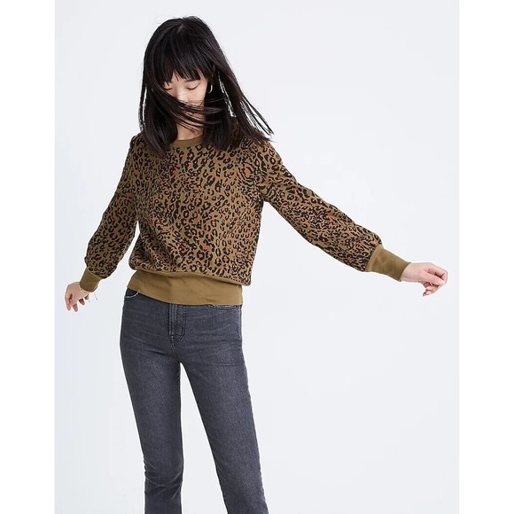 MADEWELL Banded Sweatshirt in Multicolor Jungle Cat Print Leopard - Picture 2 of 12